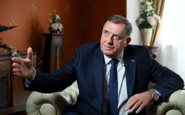 Dodik prelazio granicu diplomatskom putovnicom i nakon što mu je mandat prestao