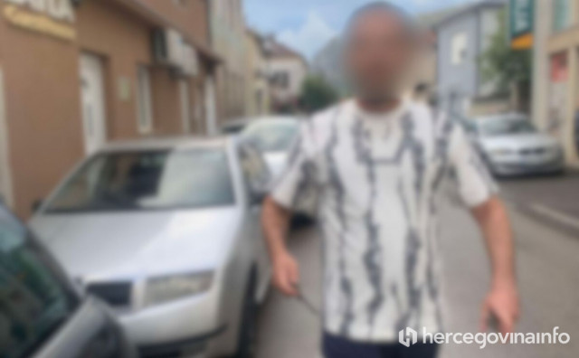 Mostarac koji je u lipnju krvav i gol šetao Musalom danas na Carini prijetio nožem građanima