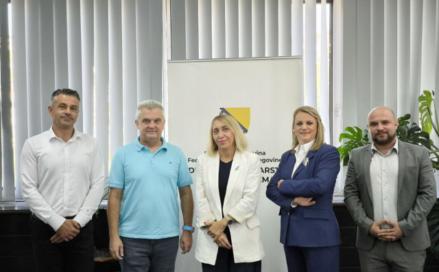 Ministrica Pozder potpisala ugovore: Projekti za očuvanje Vjetrenice i Jablaničkog jezera