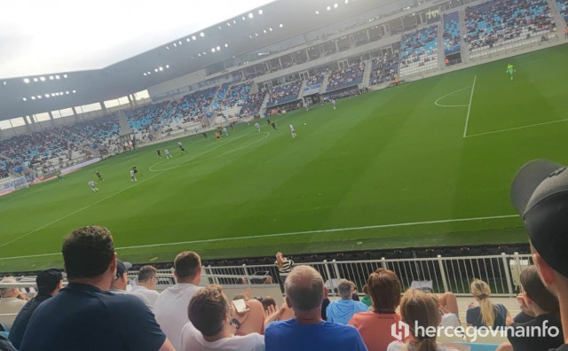 Teška ozljeda Marija Tičinovića: bivši igrač Zrinjskog napustio travnjak na nosilima