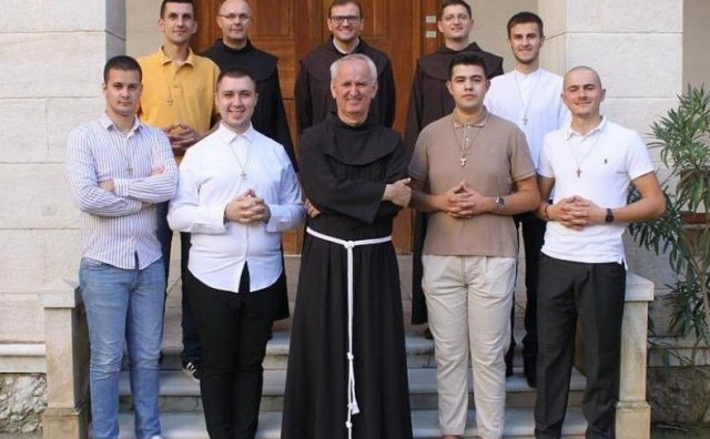 Šestorica kandidata primljena u postulaturu Hercegovačke franjevačke provincije