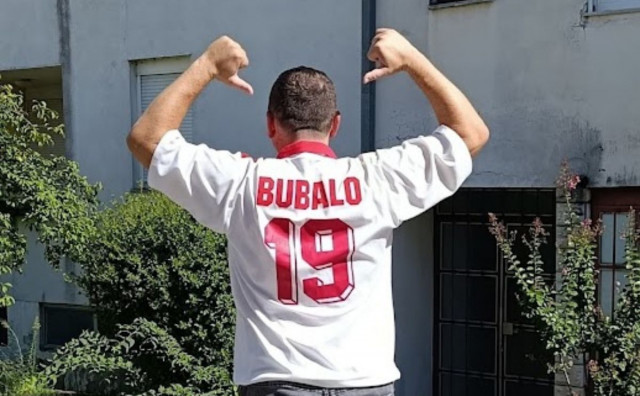 Nogometna relikvija vraćena vlasniku: Silvio Bubalo ponovno u dresu u kojem je sa Zrinjskim ispisao europsku povijest