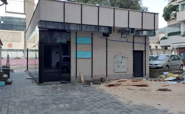 Stanari zgrade Ledara pokrenuli peticiju protiv otvaranja ugostiteljskog objekta i nelegalne gradnje u naselju