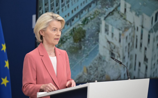 Avion Ursule von der Leyen ostao bez navigacije, sumnja se na rusko ometanje signala