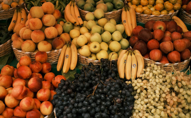 Pojačan nadzor uvoza grožđa, mandarina i breskvi u BiH