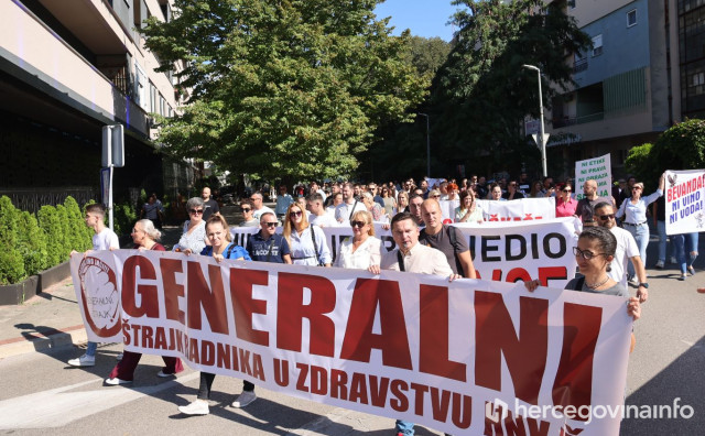 Započeo masovni prosvjed zdravstvenih radnika u Mostaru