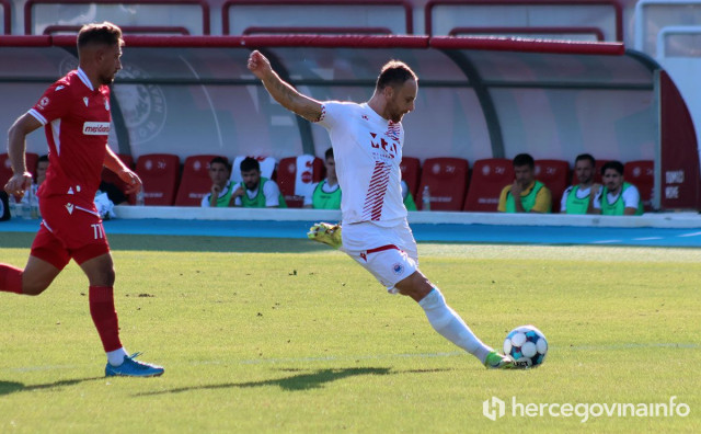 Poluvrijeme bez golova: Zrinjski u prvom dijelu pogodio gredu, Sloga tresla vratnicu