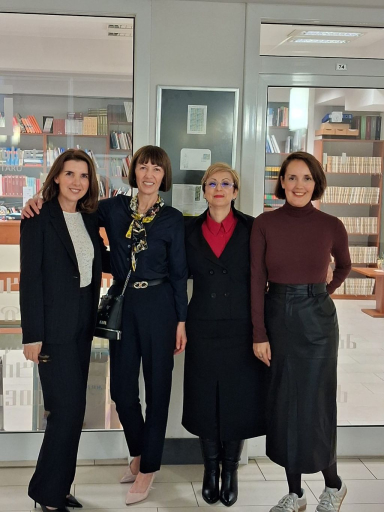 Komunizam, nacija i demokracija