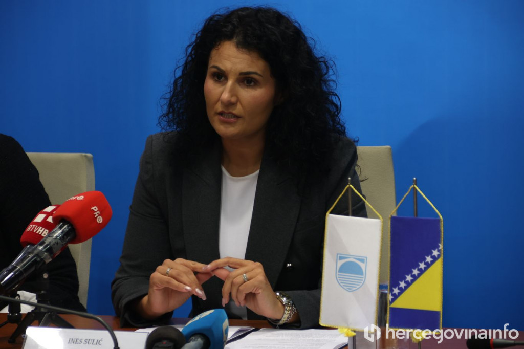 Predstavnici Grada Mostara predstavili su program Adventa i dočeka Nove 2026.