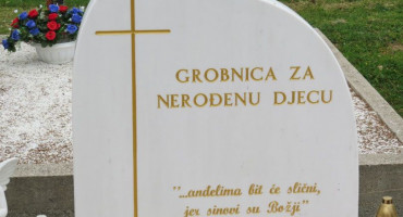 grobnica za nerođenu djecu Raštani Mostar