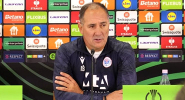 Štimac: 'Puno bi se ekipa raspalo nakon crvenog kartona, ali to i jest snaga Zrinjskog'
