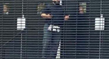 Dvije osobe preminule nakon napada ispred sinagoge u Manchesteru