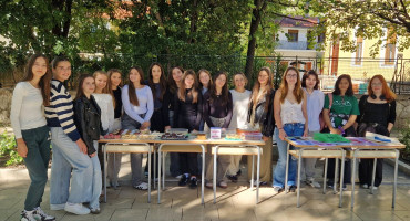 Učenice mostarske Prve osnovne škole A. B. Šimića pokazale veliko srce i pokrenule humanitarnu akciju