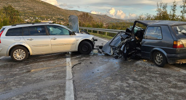 Od tri osobe koje su ozlijeđene u teškoj nesreći, jedna je zadobila teže ozljede