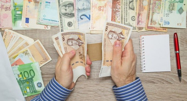 Dijaspora oborila prošlogodišnji rekord u slanju novca obiteljima u BiH, evo koliko je stiglo i odakle