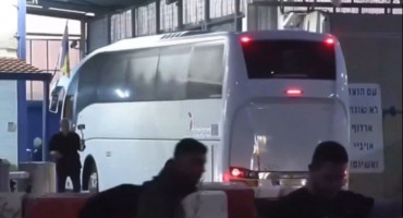 Pogledajte trenutak kada Izrael pušta 2 tisuće palestinskih zatvorenika, 250 ih osuđeno na doživotne kazne