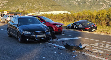 Više ozlijeđenih u prometnoj nesreći na cesti M-17 u Mostaru