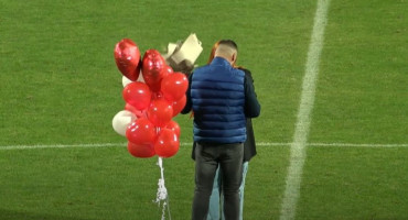 Prosidba na stadionu Veleža