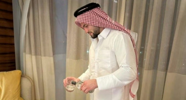 Roberto Soldić se obukao kao šeik i izazvao brojne reakcije