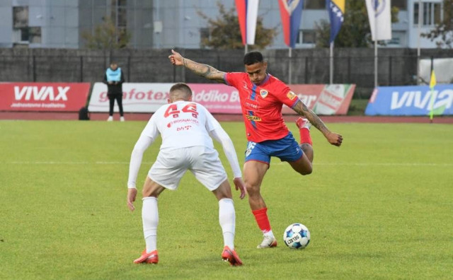 Borac srušio Rođene: Juričić zabio za pobjedu u finišu, o poništenom pogotku Veleža će se dosta pričati