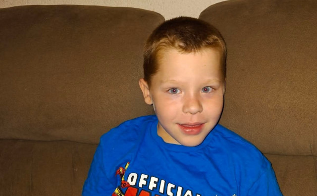 Bolesni dječak Emil iz Mostara treba pomoć, za liječenje nedostaje još 6.000 eura