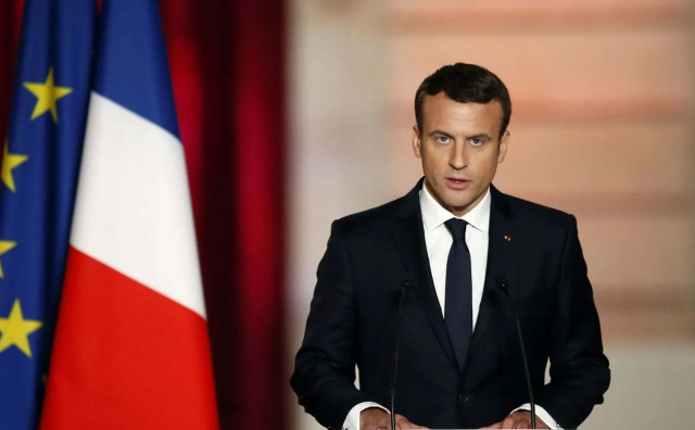 Macron će u sljedećih 48 sati imenovati novog premijera