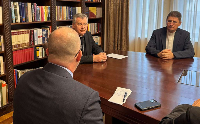 Novi američki otpravnik poslova John Ginkel posjetio nadbiskupa Tomu Vukšića u Sarajevu