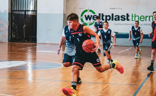 Mladi košarkaši HKK Mostara šampioni turnira u Širokom