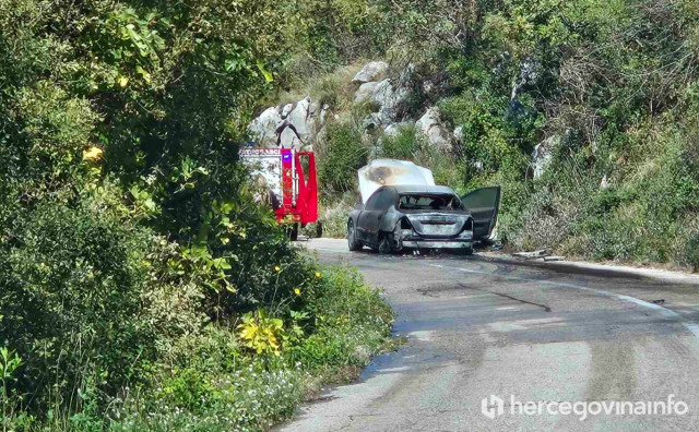 U potpunosti izgorio automobil na cesti Mostar – Goranci