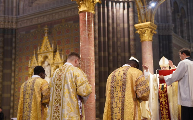 Prvi put u Hrvatskoj zaređena dvojica đakona iz Afrike