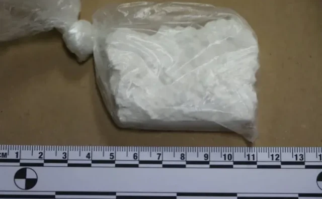 Morao dilati zbog male mirovine: Kod starca iz Zagreba policija pronašla veću količinu kokaina i novac od preprodaje