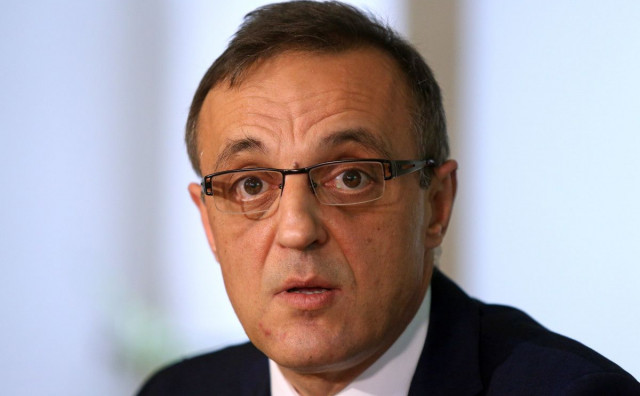 Bivši ministar švercao cigarete, četiri šteke sakrio kod rezervnog kotača