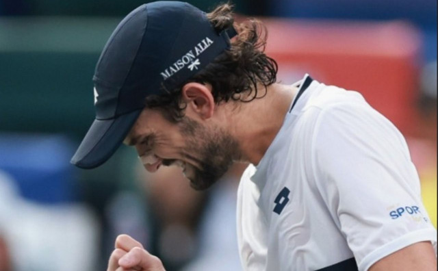 Rođački dvoboj za povijest, Vacherot bolji od Rinderknecha u finalu Šangaja