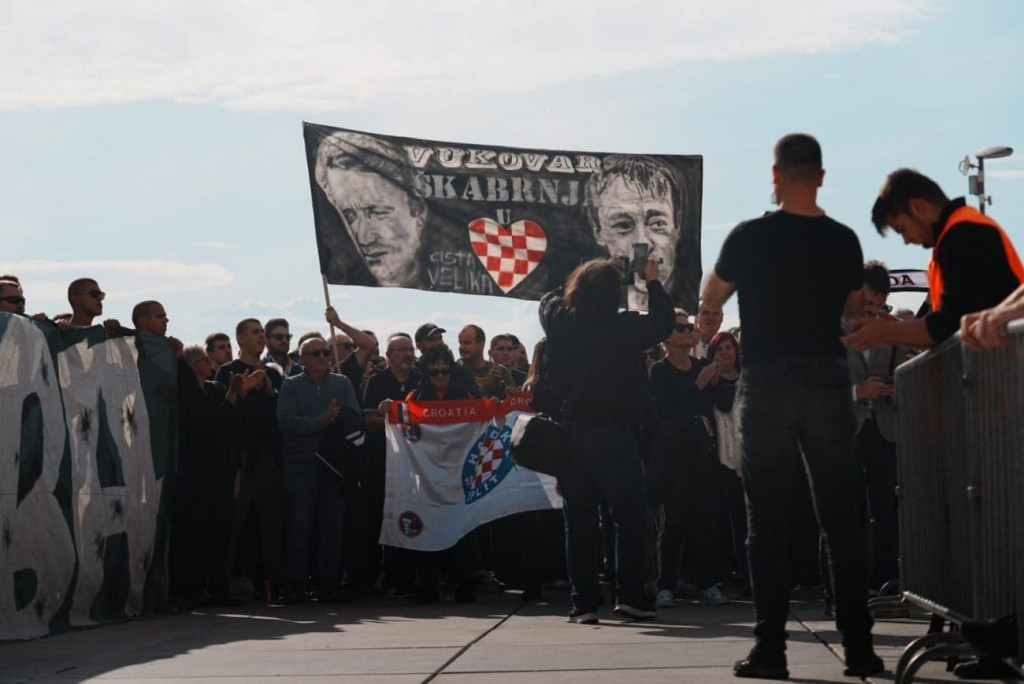 Prosvjed Torcide i branitelja na Rivi