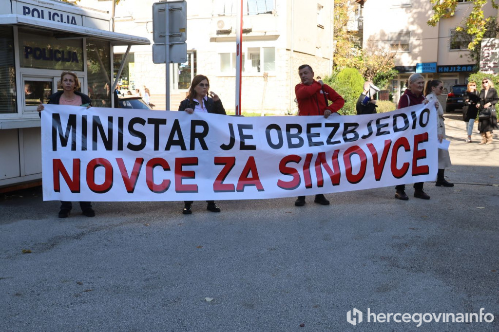 Prosvjed zdravstvenih djelatnika