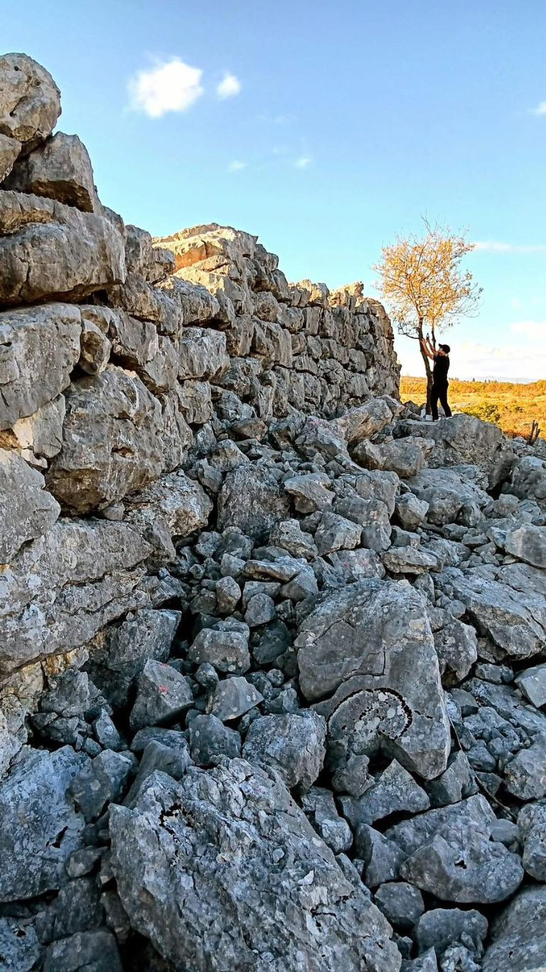 Zidana Gomila Daupovina Miletina