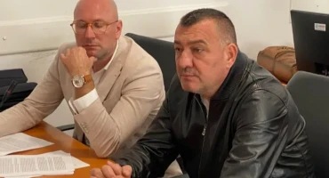 Tužiteljstvo traži produženje pritvora za policajce, zbog odnosa s maloljetnicama proširena istraga