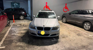 BMW parking za invalide