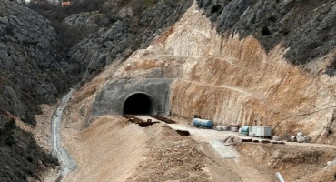 Radnik (28) teško ozlijeđen u Mostaru