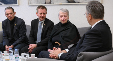 Nicolier državljanstvo Lyliane Fournier