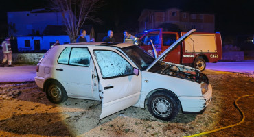 Požar na vozilu u Ljubuškom brzo ugašen