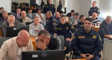 Produžen pritvor policajcima koji su podvodili maloljetnice u Tuzli