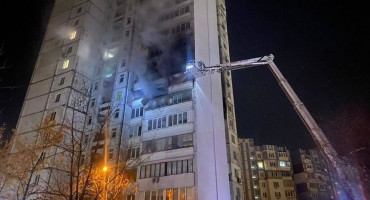 Rusija napala Kijev stotinama dronova i raketa