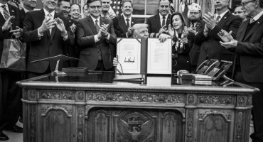 Trump potpisao sporazum, okončana najdulja blokada američke vlade u povijesti