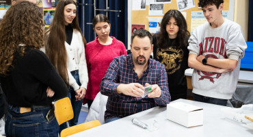 UWC Američki kutak fizika