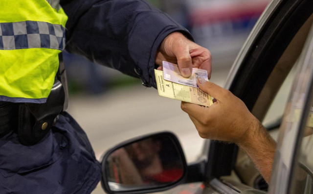 Mladi Hrvat u Austriji ostao bez vozačke, ali i automobila