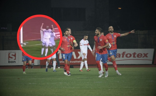 Mreže bruje oko gola Borca: 'Igrač se sklonio na ubačaju', 'čist prekršaj', 'igrač Sloge slavi gol Borca'