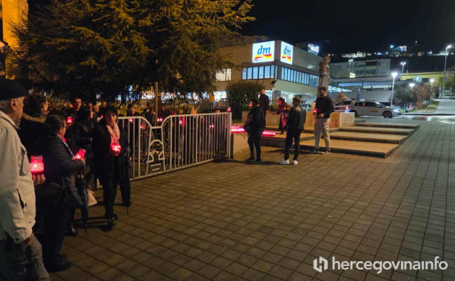 Ljubuški odao počast žrtvama Vukovara i Škabrnje