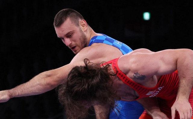 Hrvatska dobila još jednu olimpijsku medalju, zbog dopinga hrvača iz Srbije broncu iz hrvanja dobio Ivan Huklek