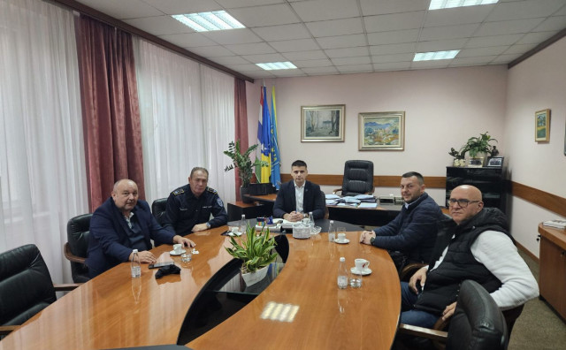 MUP HNŽ-a nabavlja nove uniforme, posao dobile firme iz Mostara i Zenice